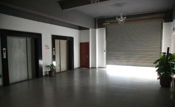 XA閔行莘莊工業(yè)區(qū)廠房倉庫辦公樓出租 90、 200、550平物業(yè)直租 展示、特賣、汽車、教育等行業(yè)