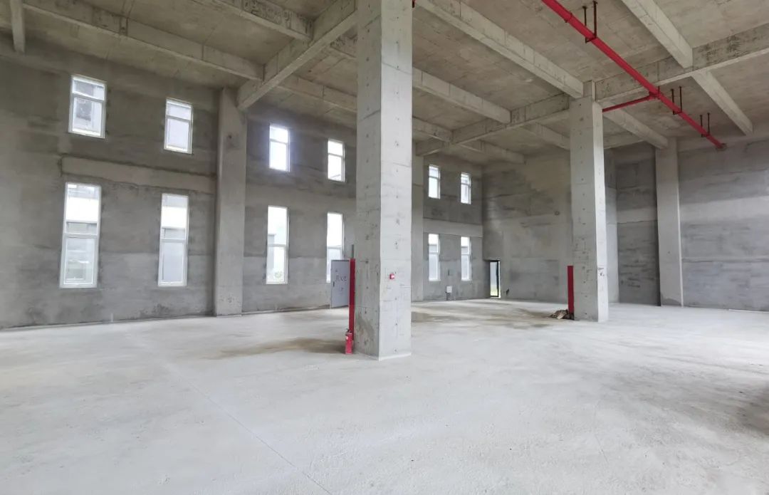 12家企業(yè)領(lǐng)鑰匙！肇慶這個(gè)產(chǎn)業(yè)園區(qū)首期32幢廠房提前交付！