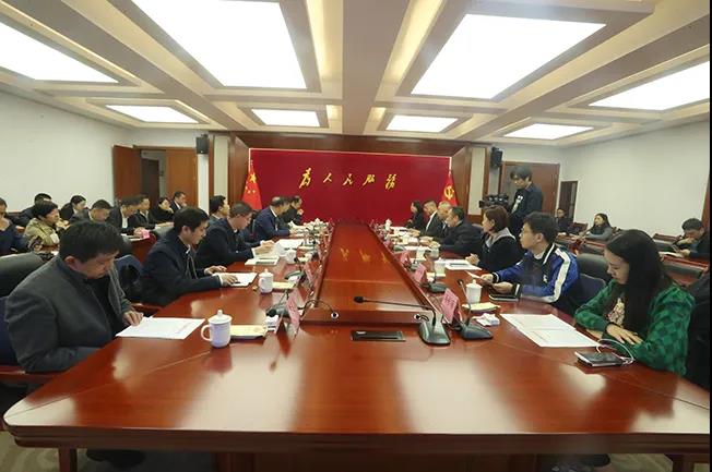 貴州省安順市委書記陳少榮接待國信中科信息技術(shù)研究院考察團一行