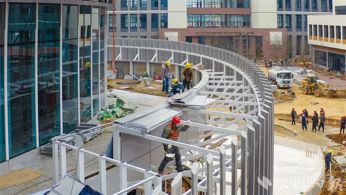 湖北日?qǐng)?bào)：攻堅(jiān)東湖科學(xué)城建設(shè)武漢高科49個(gè)項(xiàng)目快速推進(jìn)