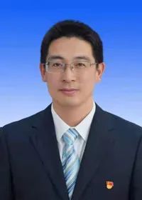 代理市長兩個月后安徽桐城“80后”的他轉(zhuǎn)正